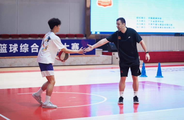 为什么青少年篮球运动员需要注重敏捷性训练_2